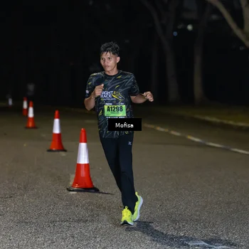 Runner Photo 5695062