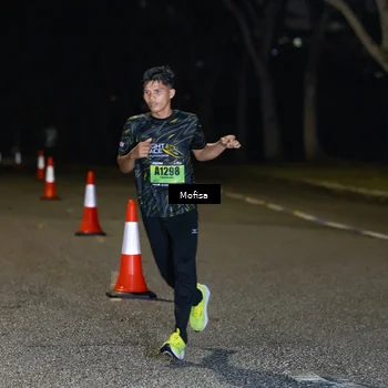 Runner Photo 5695076