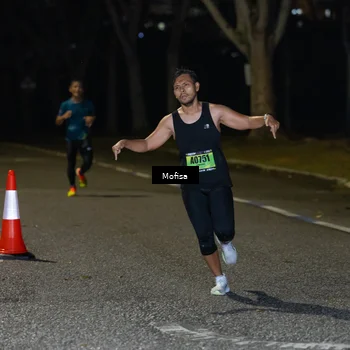 Runner Photo 5695095