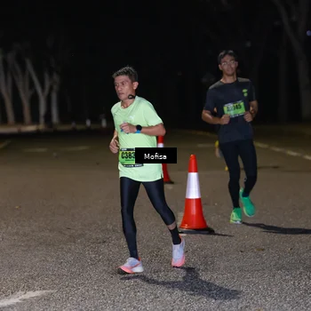 Runner Photo 5695182