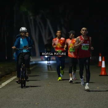 Runner Photo 5695222