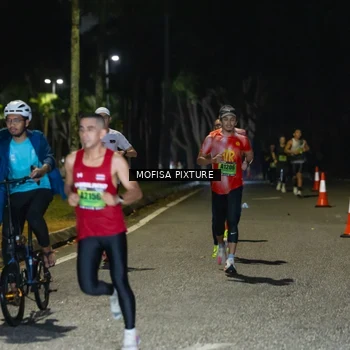 Runner Photo 5695223