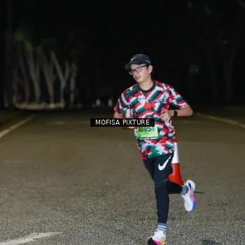 Runner Photo 5695224