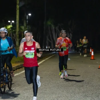 Runner Photo 5695238
