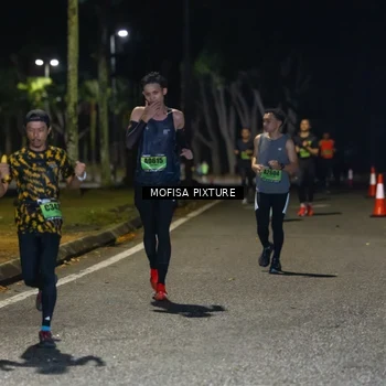 Runner Photo 5695316