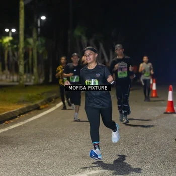 Runner Photo 5695318