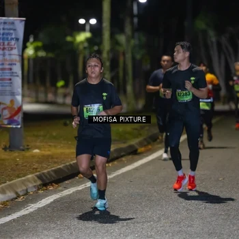 Runner Photo 5695339