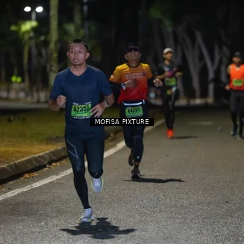 Runner Photo 5695341