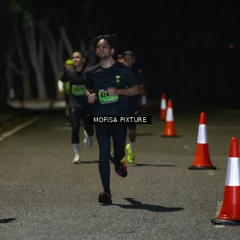 Runner Photo 5695356