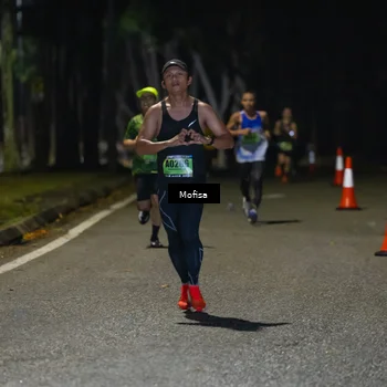 Runner Photo 5695372