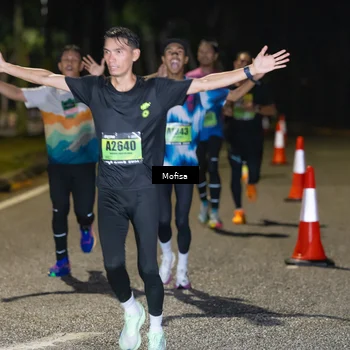Runner Photo 5695447