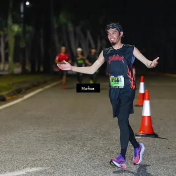 Runner Photo 5695555
