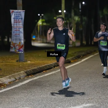 Runner Photo 5695559