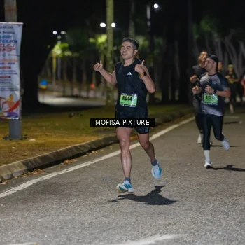 Runner Photo 5695563
