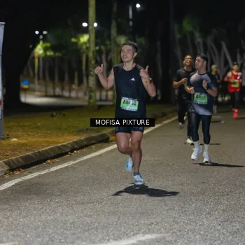 Runner Photo 5695566