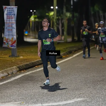 Runner Photo 5695573