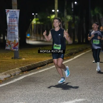 Runner Photo 5695582