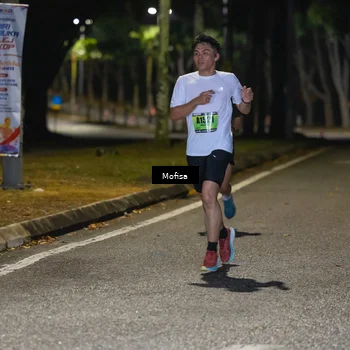 Runner Photo 5695610