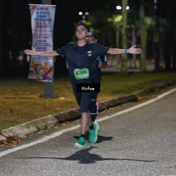 Runner Photo 5695612