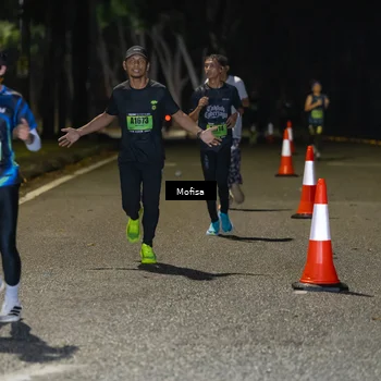 Runner Photo 5695619
