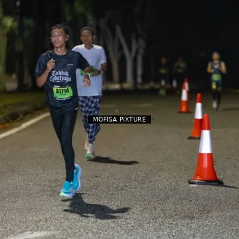 Runner Photo 5695635