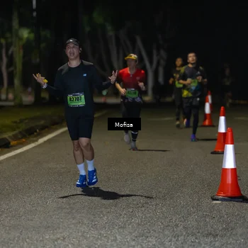 Runner Photo 5695674