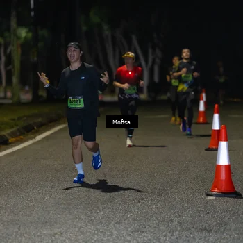 Runner Photo 5695678
