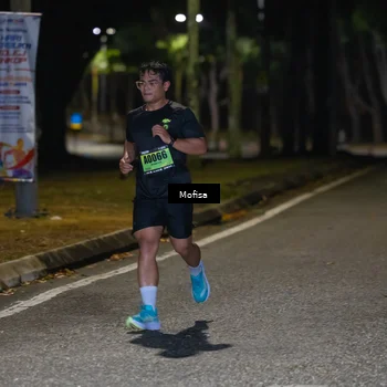 Runner Photo 5695690