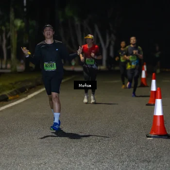 Runner Photo 5695691