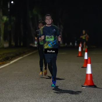 Runner Photo 5695692