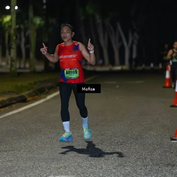 Runner Photo 5695740