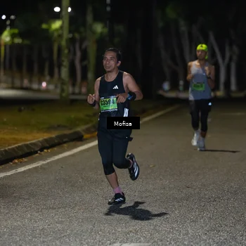 Runner Photo 5695741