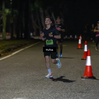 Runner Photo 5695760