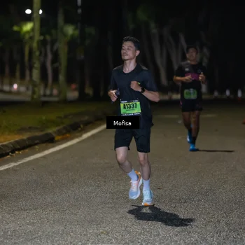 Runner Photo 5695765