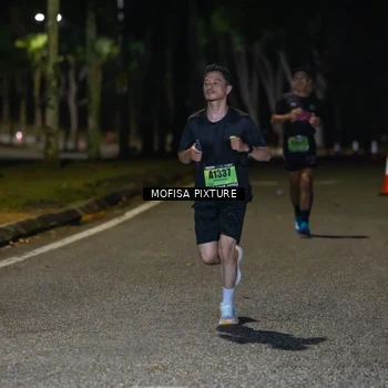 Runner Photo 5695773