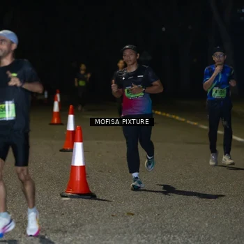 Runner Photo 5695775