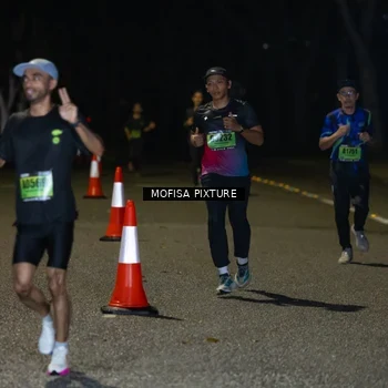 Runner Photo 5695779