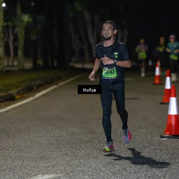 Runner Photo 5695791