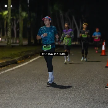 Runner Photo 5695818
