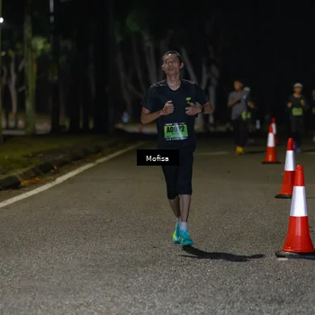 Runner Photo 5695858