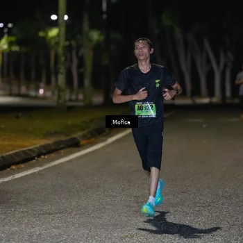 Runner Photo 5695860