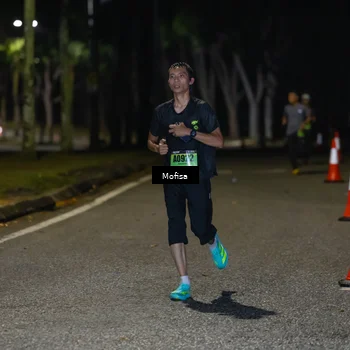 Runner Photo 5695861