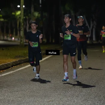 Runner Photo 5695890