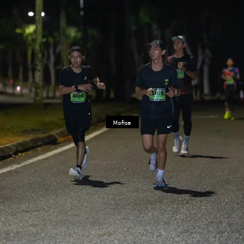 Runner Photo 5695892