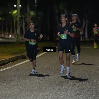 Runner Photo 5695896