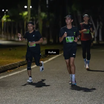Runner Photo 5695903