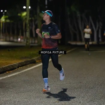 Runner Photo 5695912