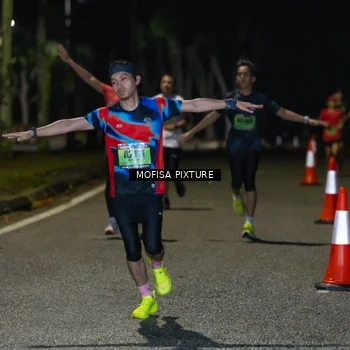 Runner Photo 5695913