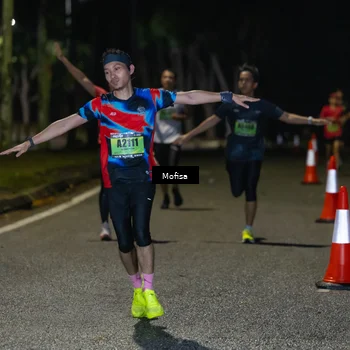 Runner Photo 5695919