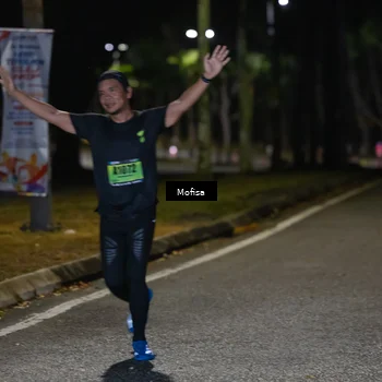 Runner Photo 5695946